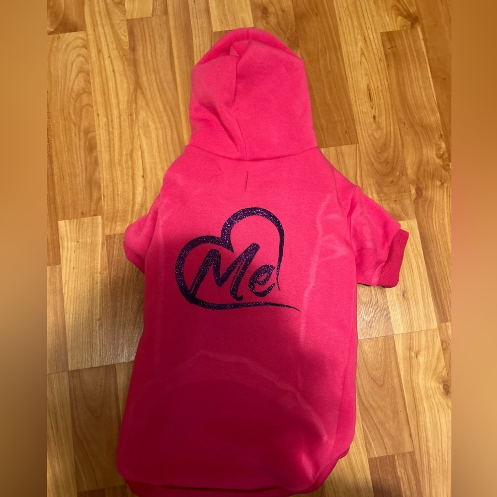 Large dog hoodie never used.